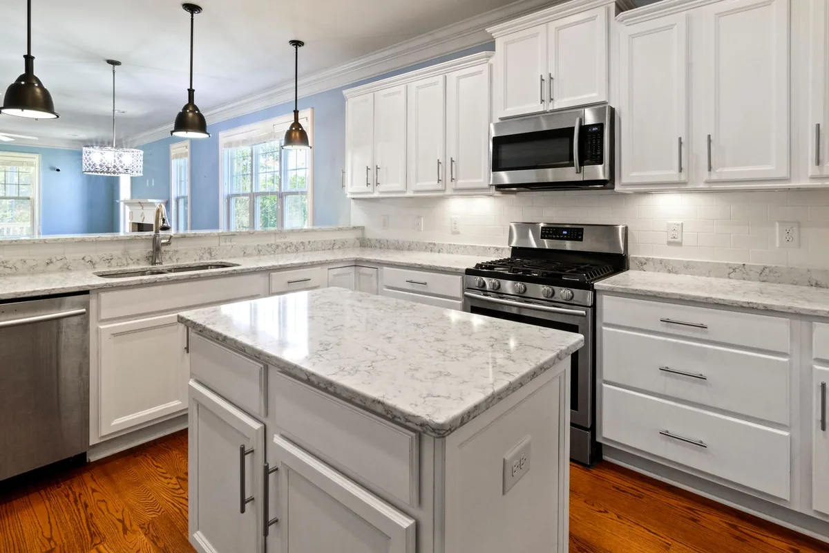 Filth & Squalor Cleanup in Scottdale, GA